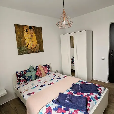 Old Town Apartament Bukareszt