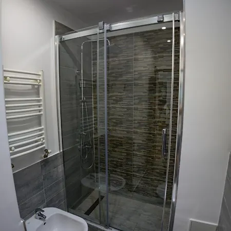 Old Town Apartament Bukareszt